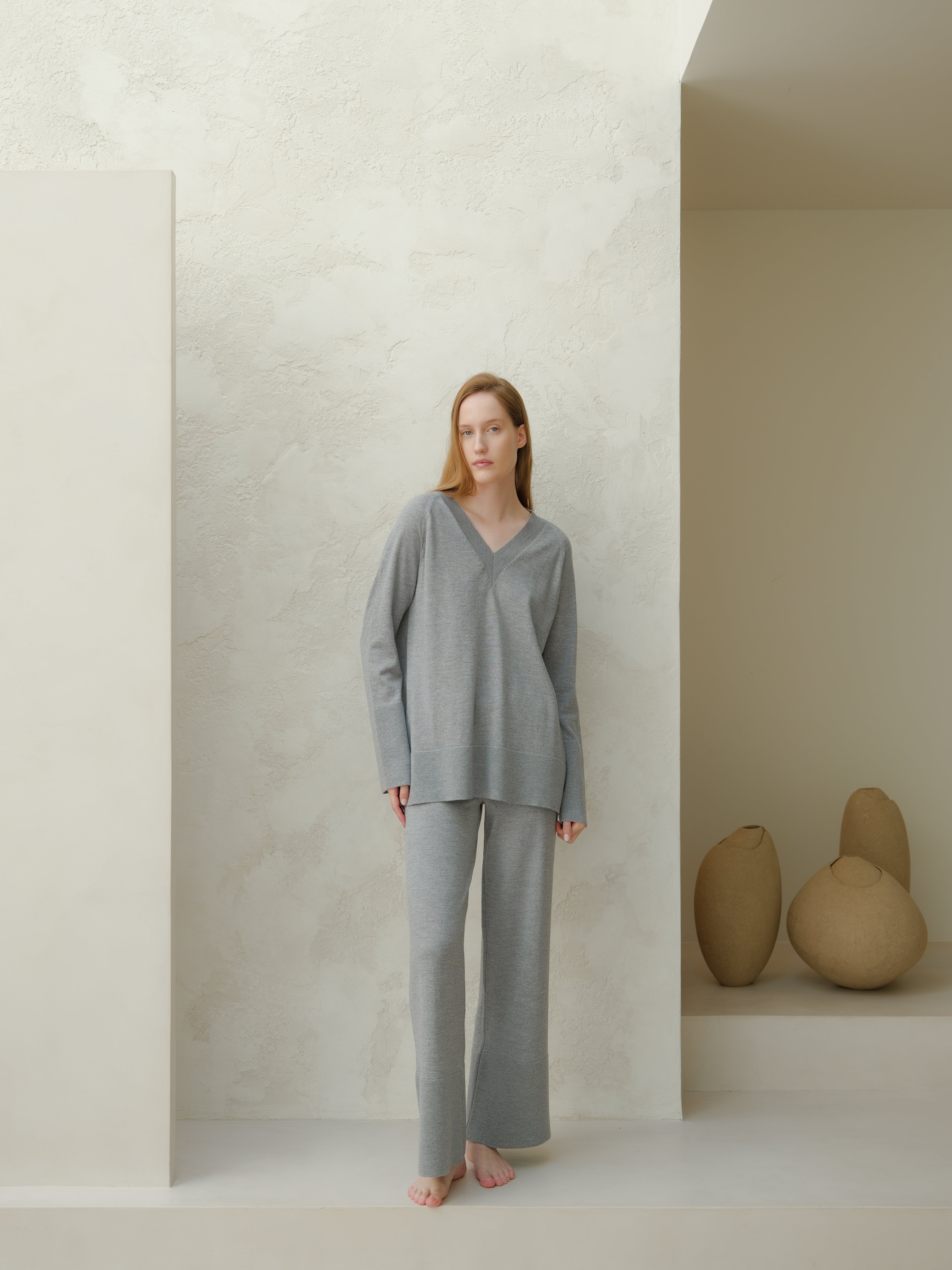 Maglione maxi con scollo a V in lana merino extrafine