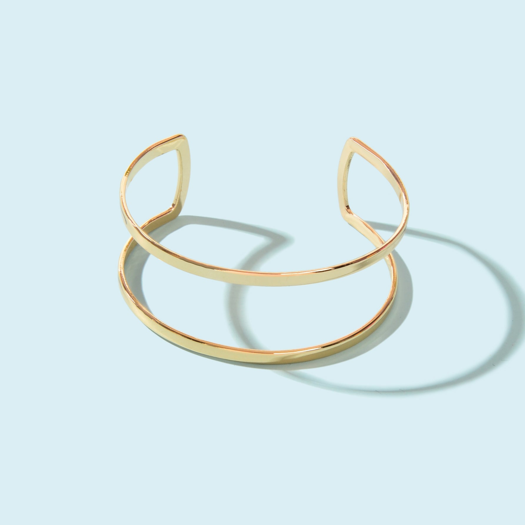 Bracciale a manetta