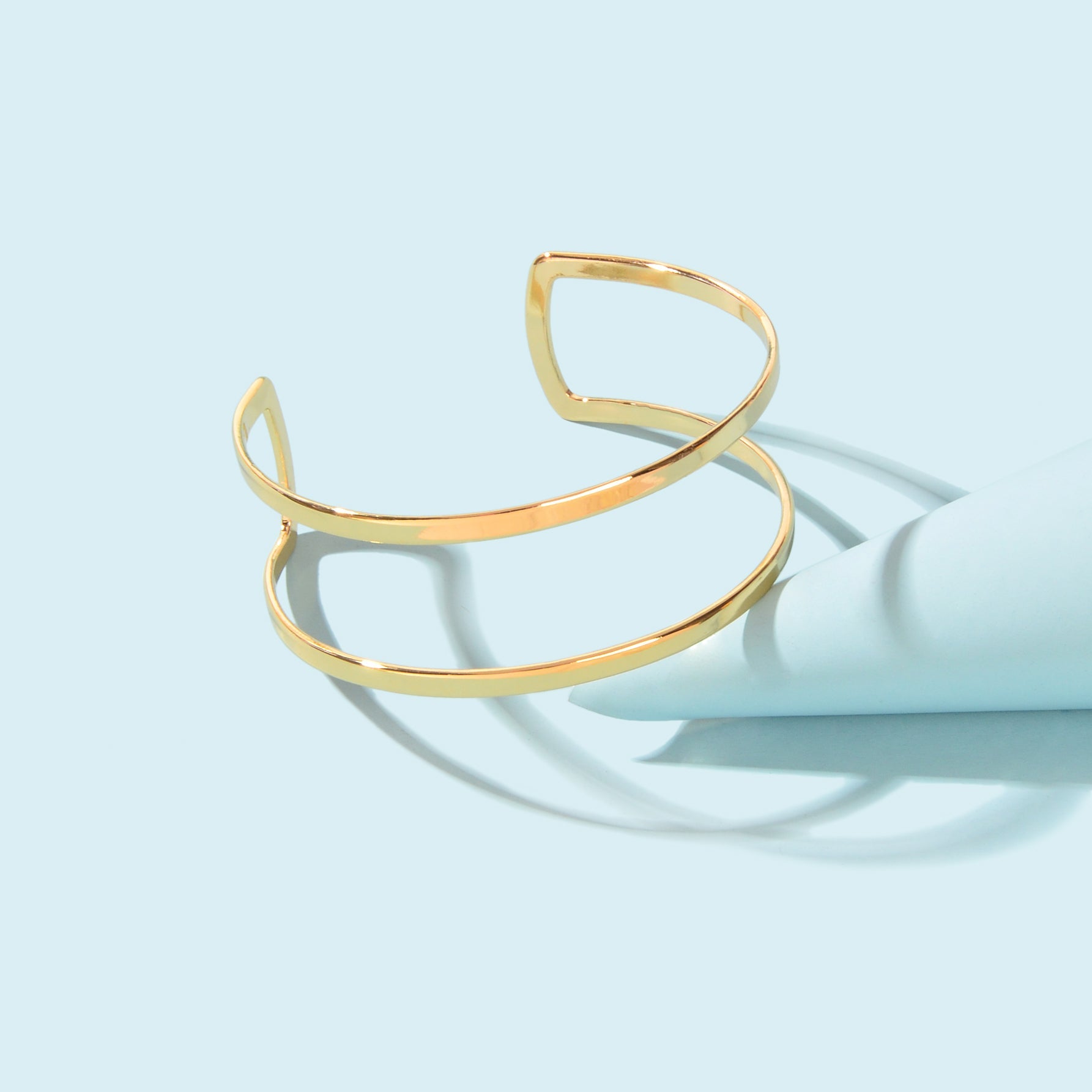 Bracciale a manetta