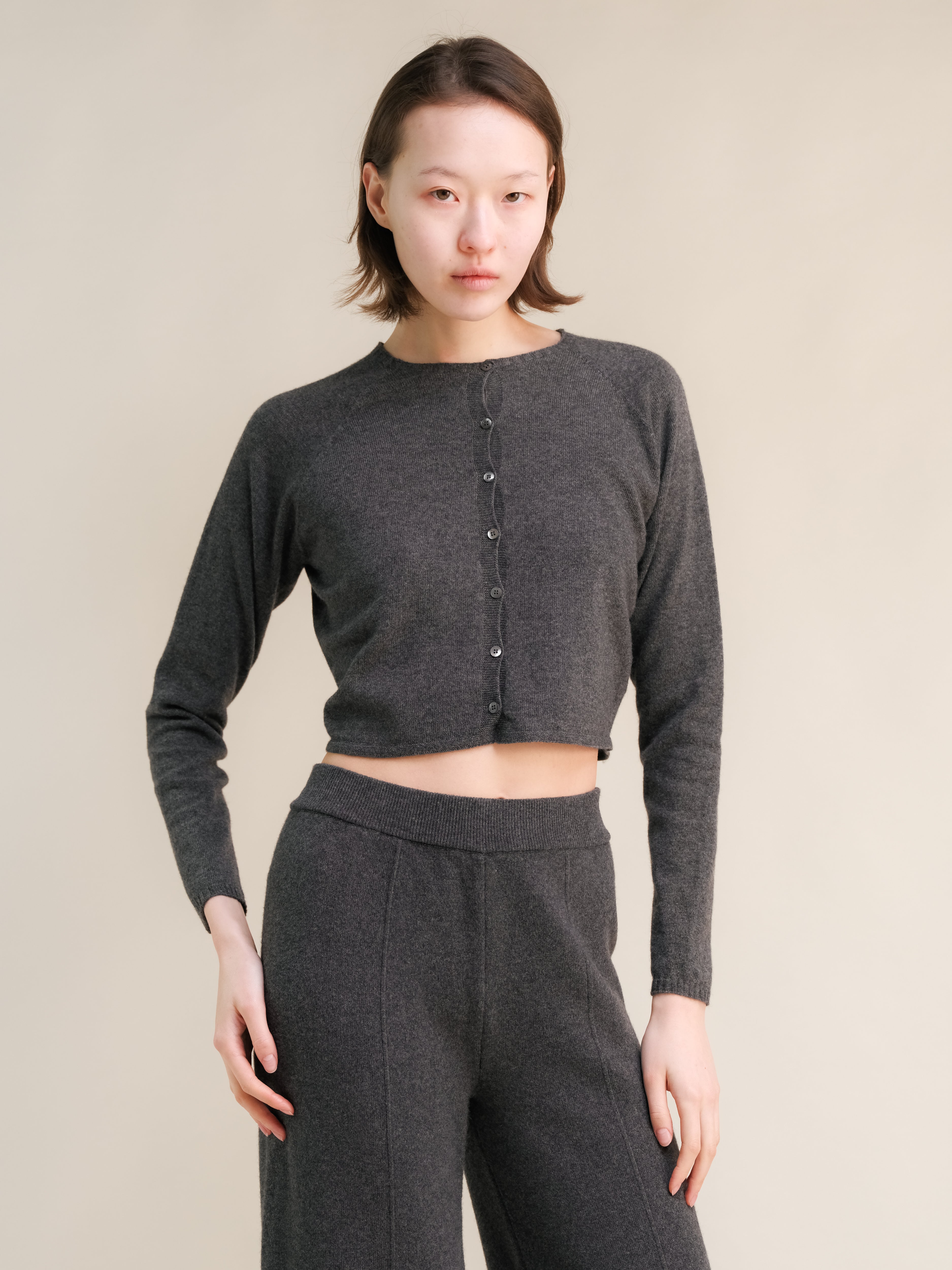 Cardigan corto in misto cashmere (3D-Knit)