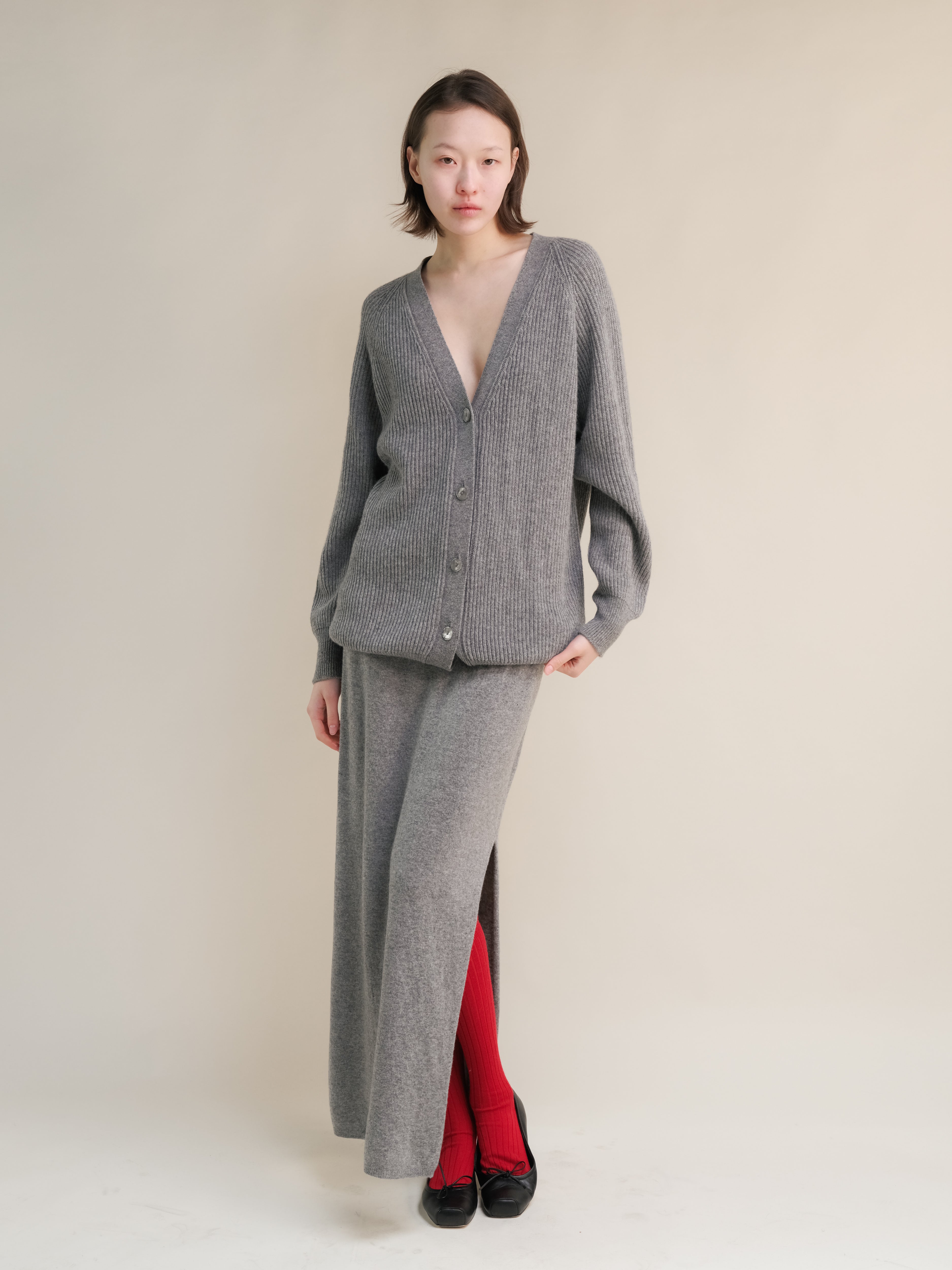 Cardigan lungo a coste in misto cashmere