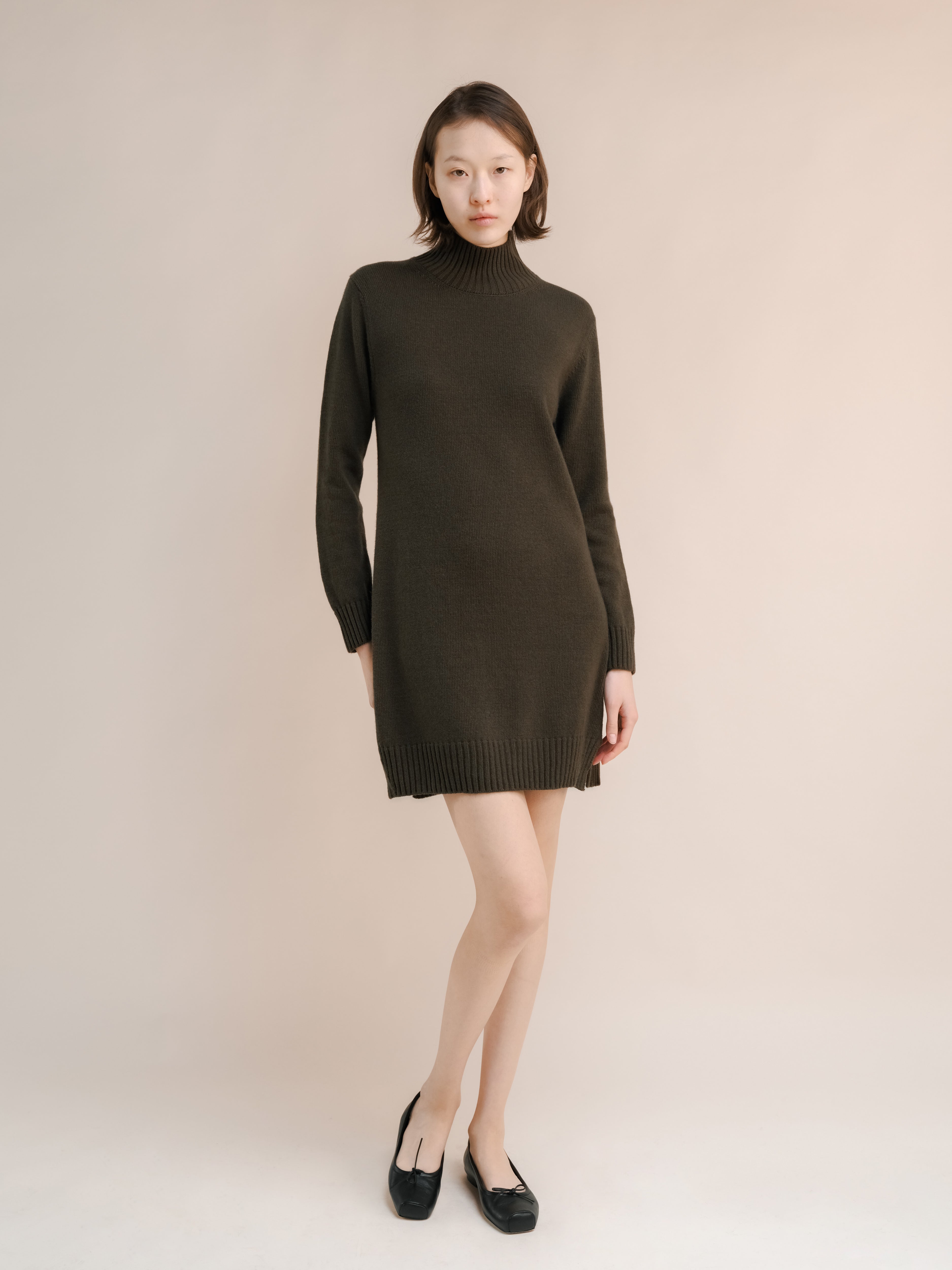 Abito midi a collo alto in misto cashmere
