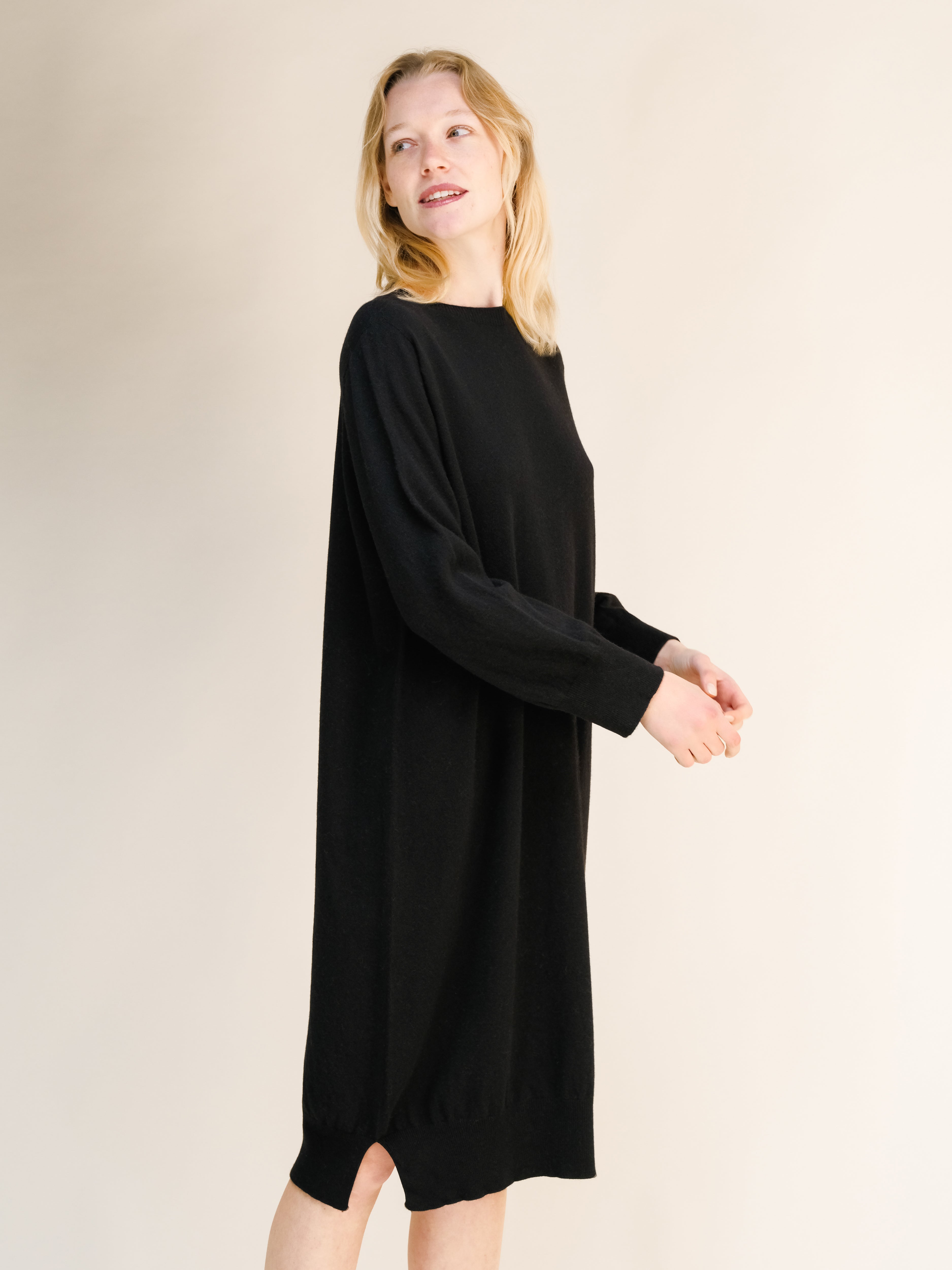 Abito midi in misto cashmere (3D-Knit)