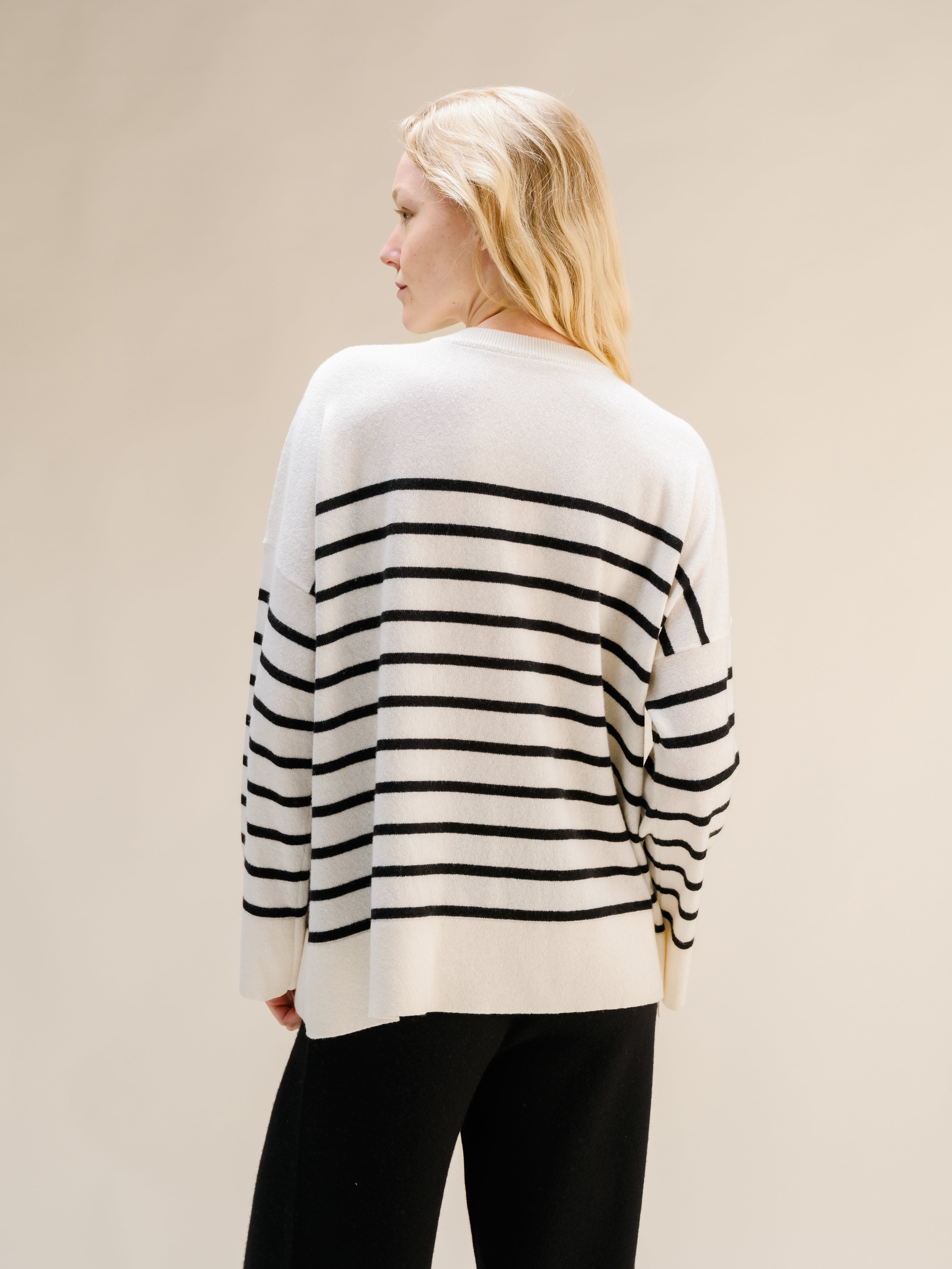 Maglione girocollo a righe in misto cashmere