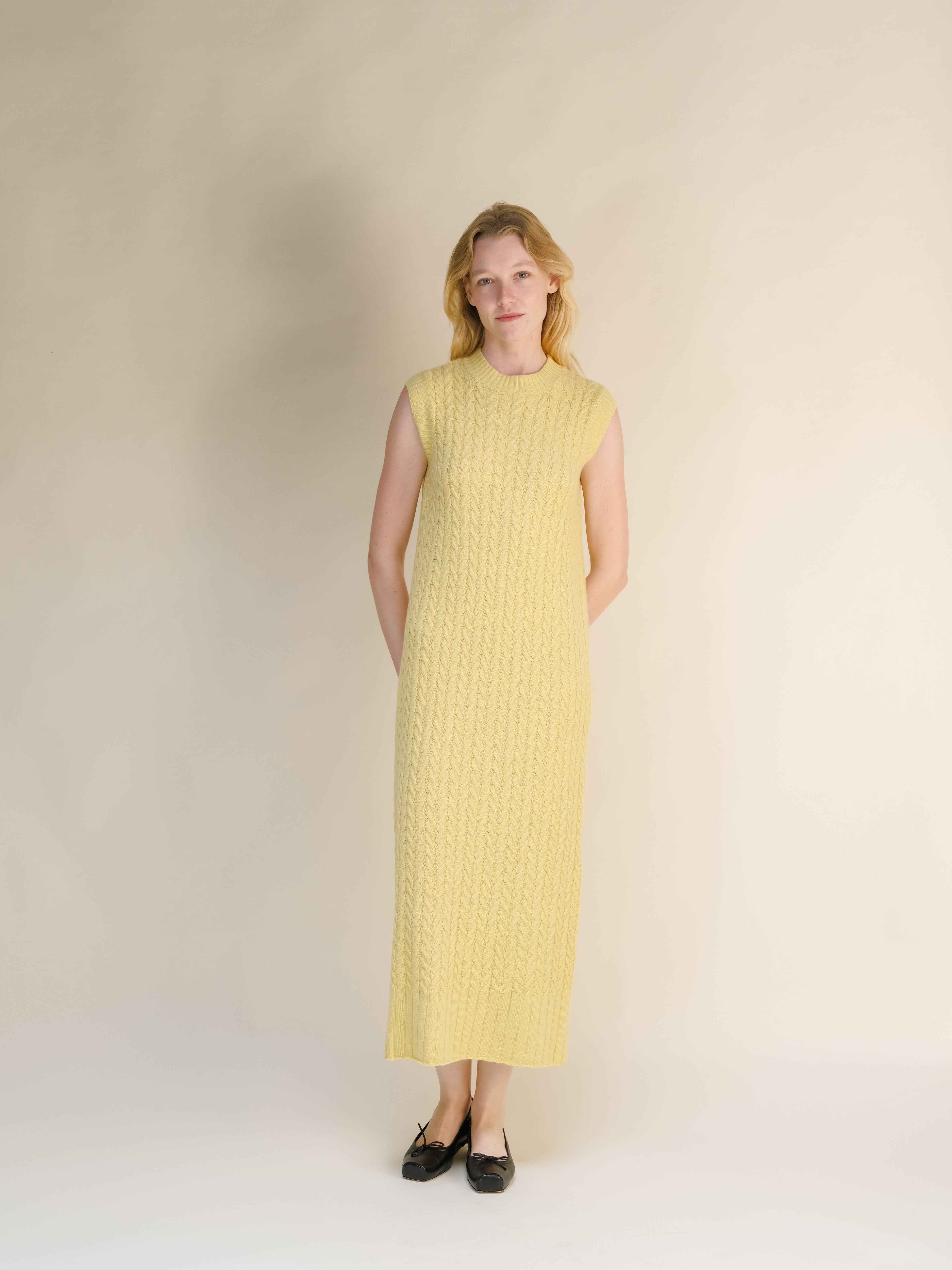 Cashmere Mix Sleeveless Cable Knit Dress