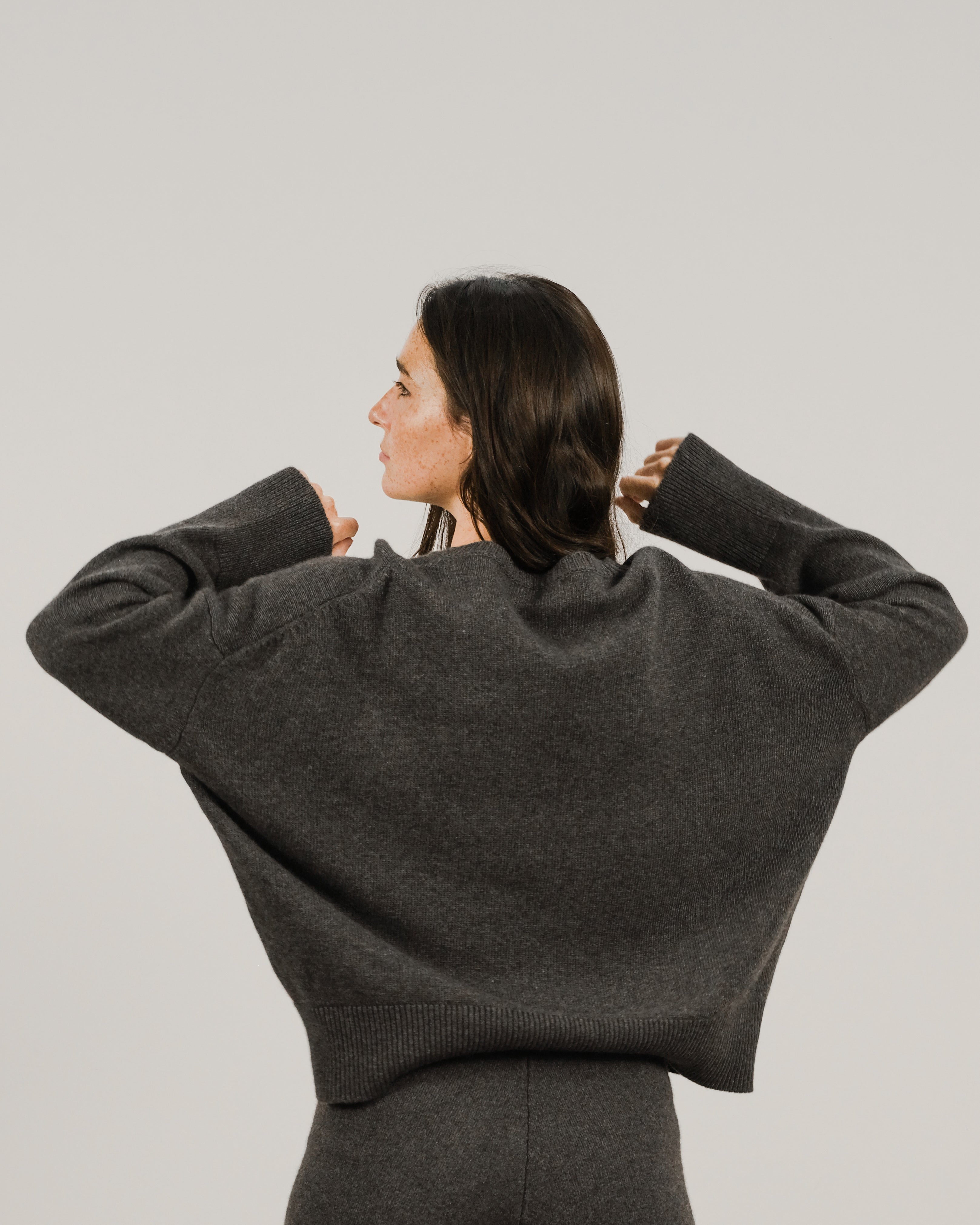 Maglia girocollo in misto cashmere