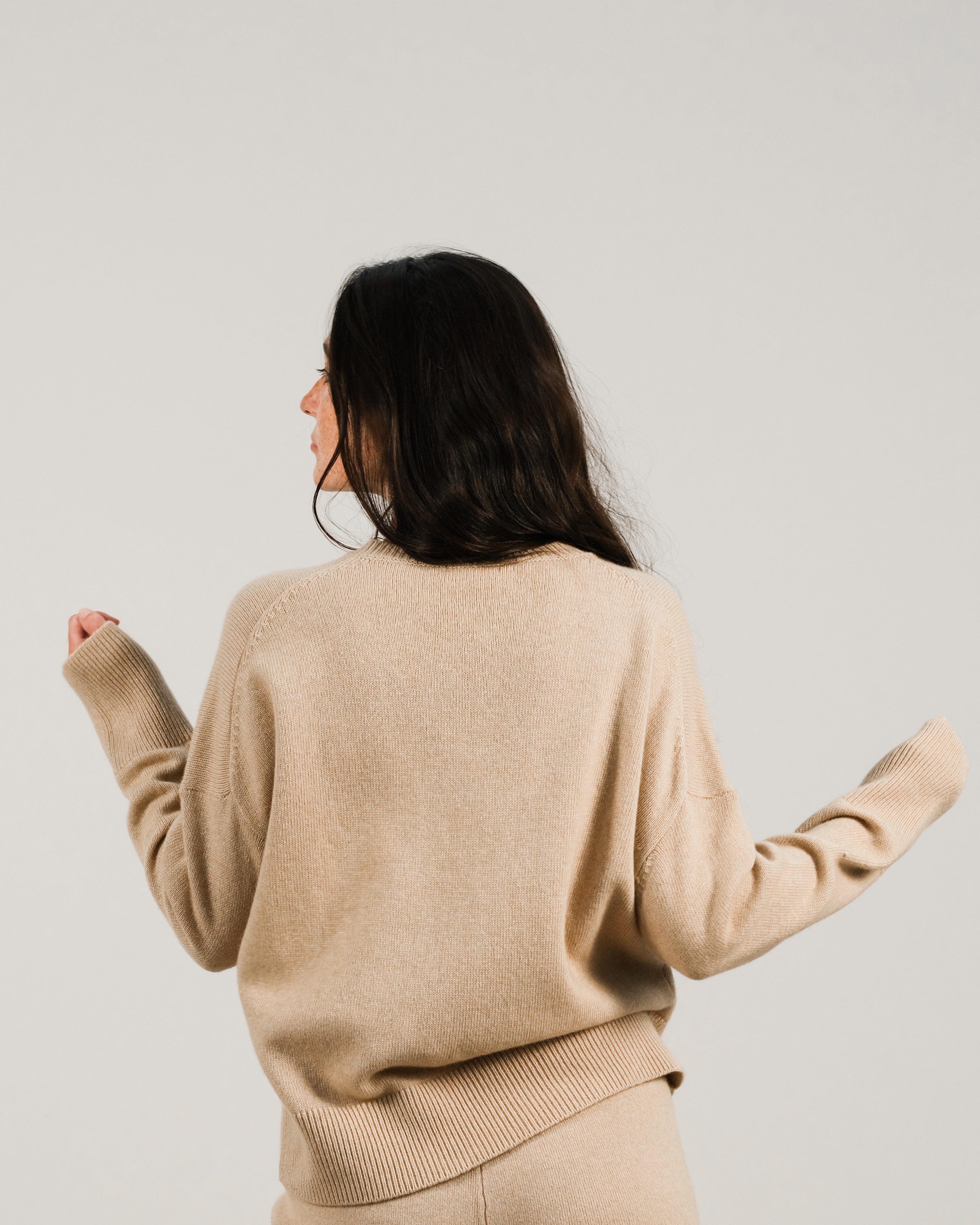 Maglia girocollo in misto cashmere