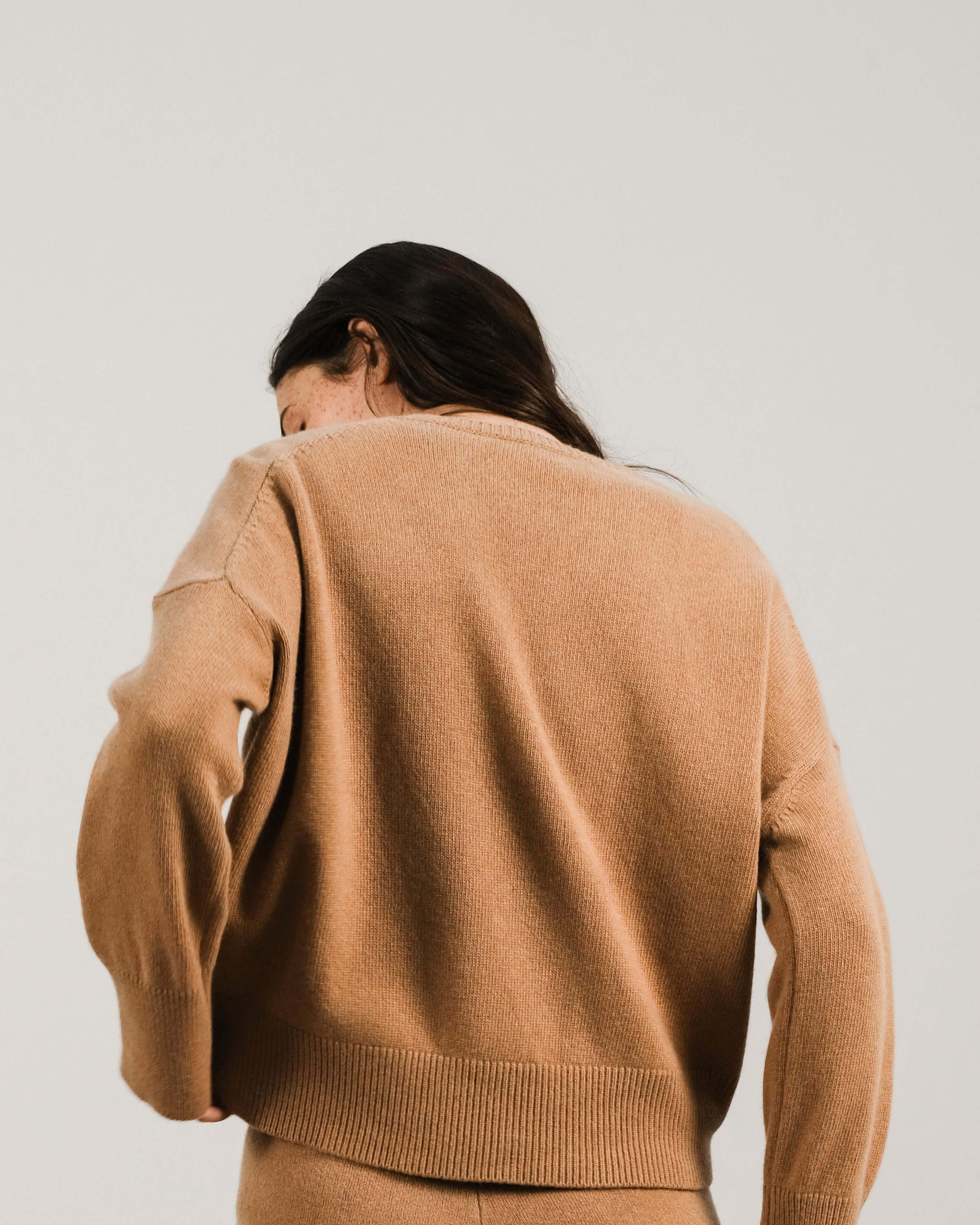 Maglia girocollo in misto cashmere