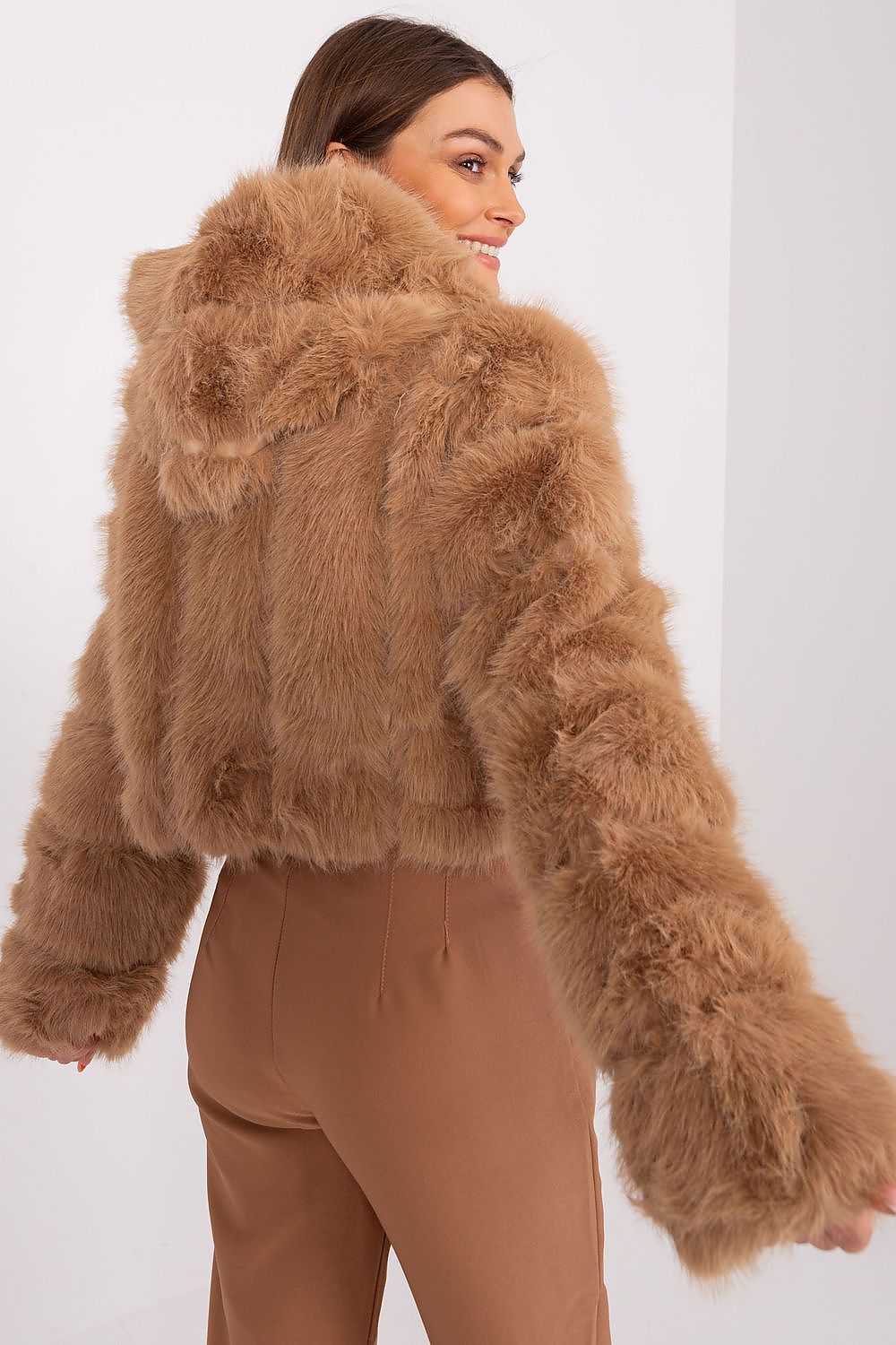 Giacca con pelliccia sintetica - Nibe Clothing