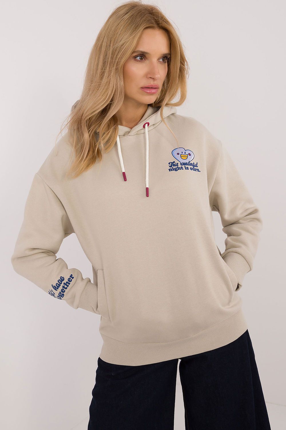 Felpa con cappuccio - Nibe Clothing