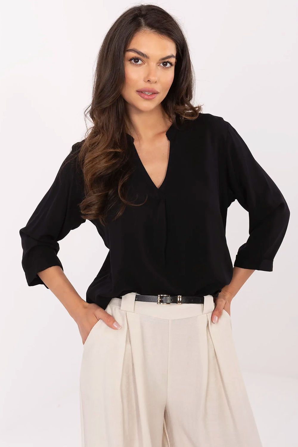 Blusa con scollo a V - Nibe Clothing