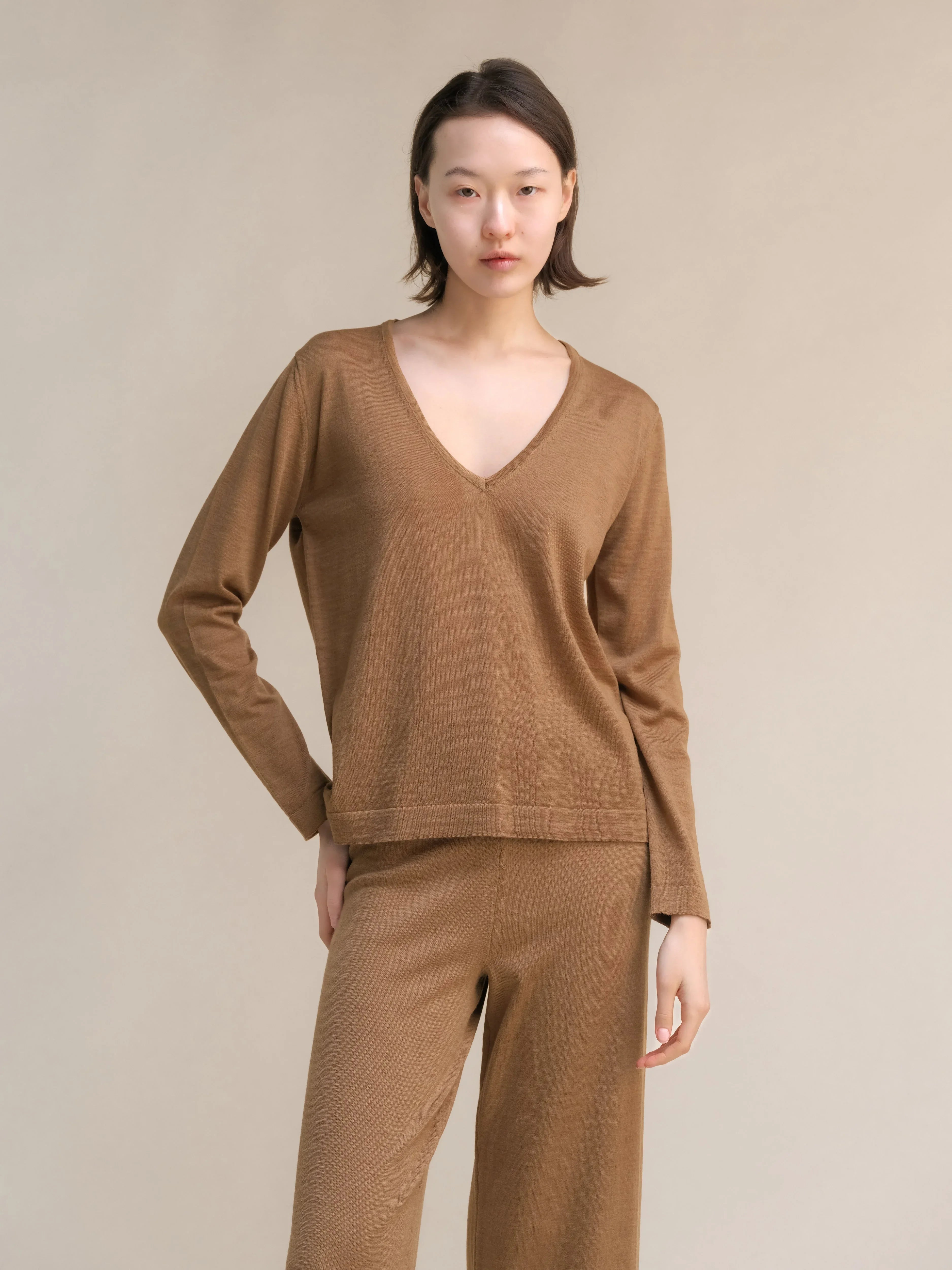 Maglione Extra Fine Merino Wool with Straight Sleeve - Nibe Clothing