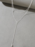 Collana con design a Y