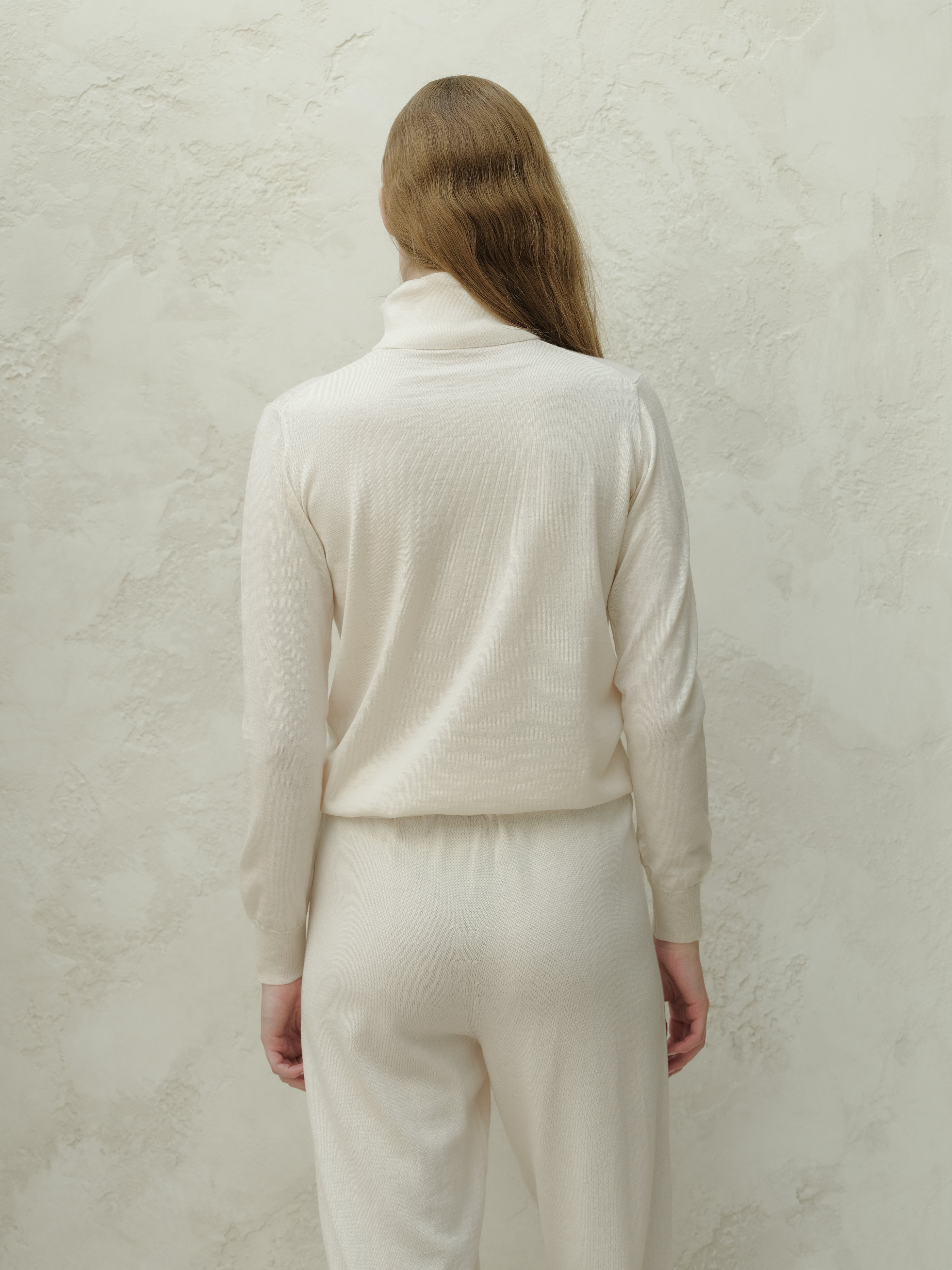 Extra Fine Merino Wool Turtleneck Sweater