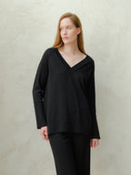 Maxi V-neck sweater in extra-fine merino wool