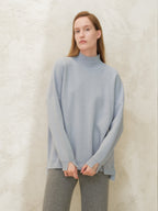 Maxi turtleneck sweater in cashmere blend