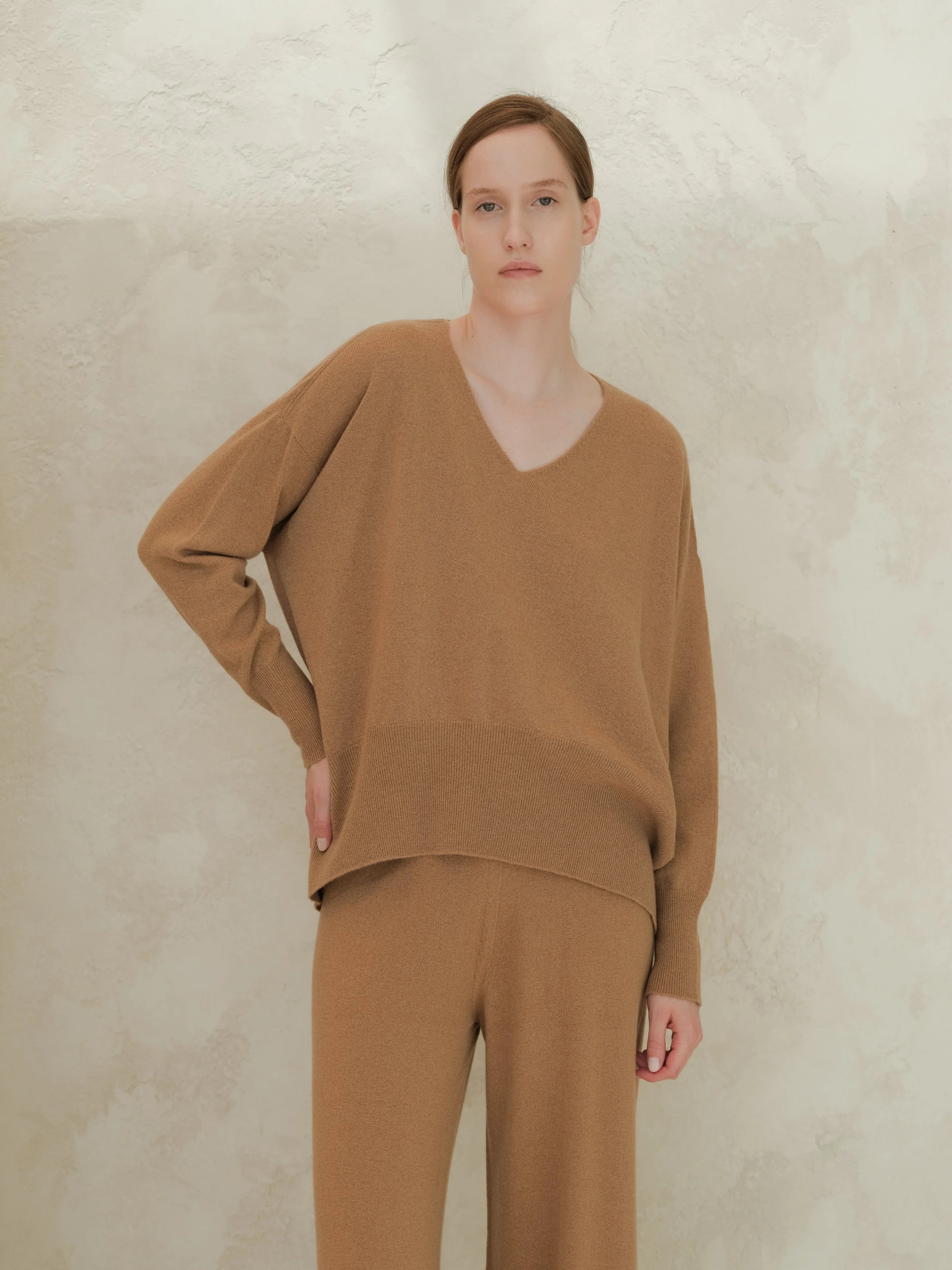 Maglione Cashmere Mix Maxi V-Neck - Nibe Clothing