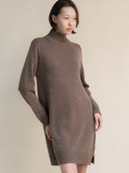Abito midi a collo alto in misto cashmere