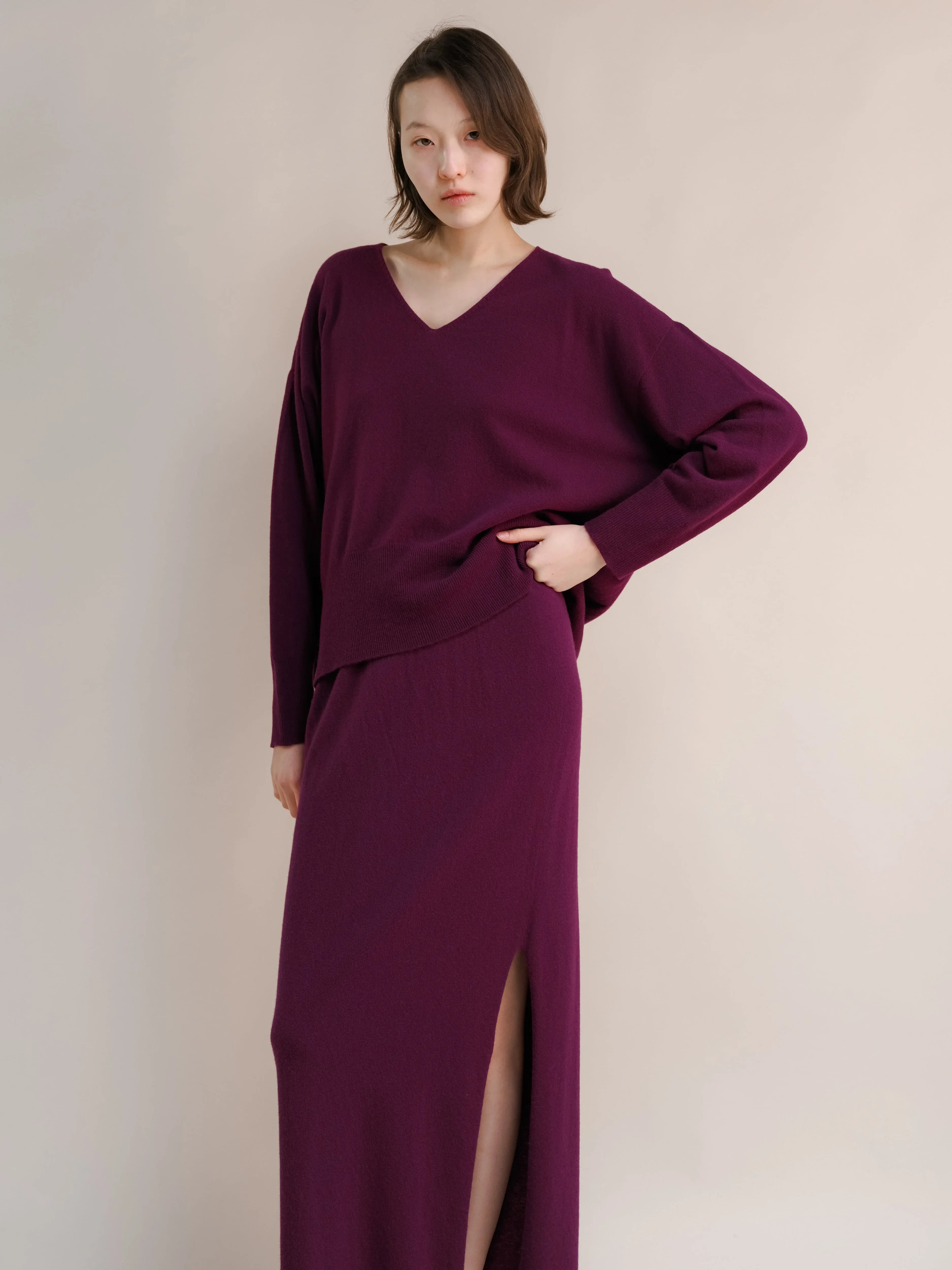 Maglione Cashmere Mix Maxi V-Neck - Nibe Clothing