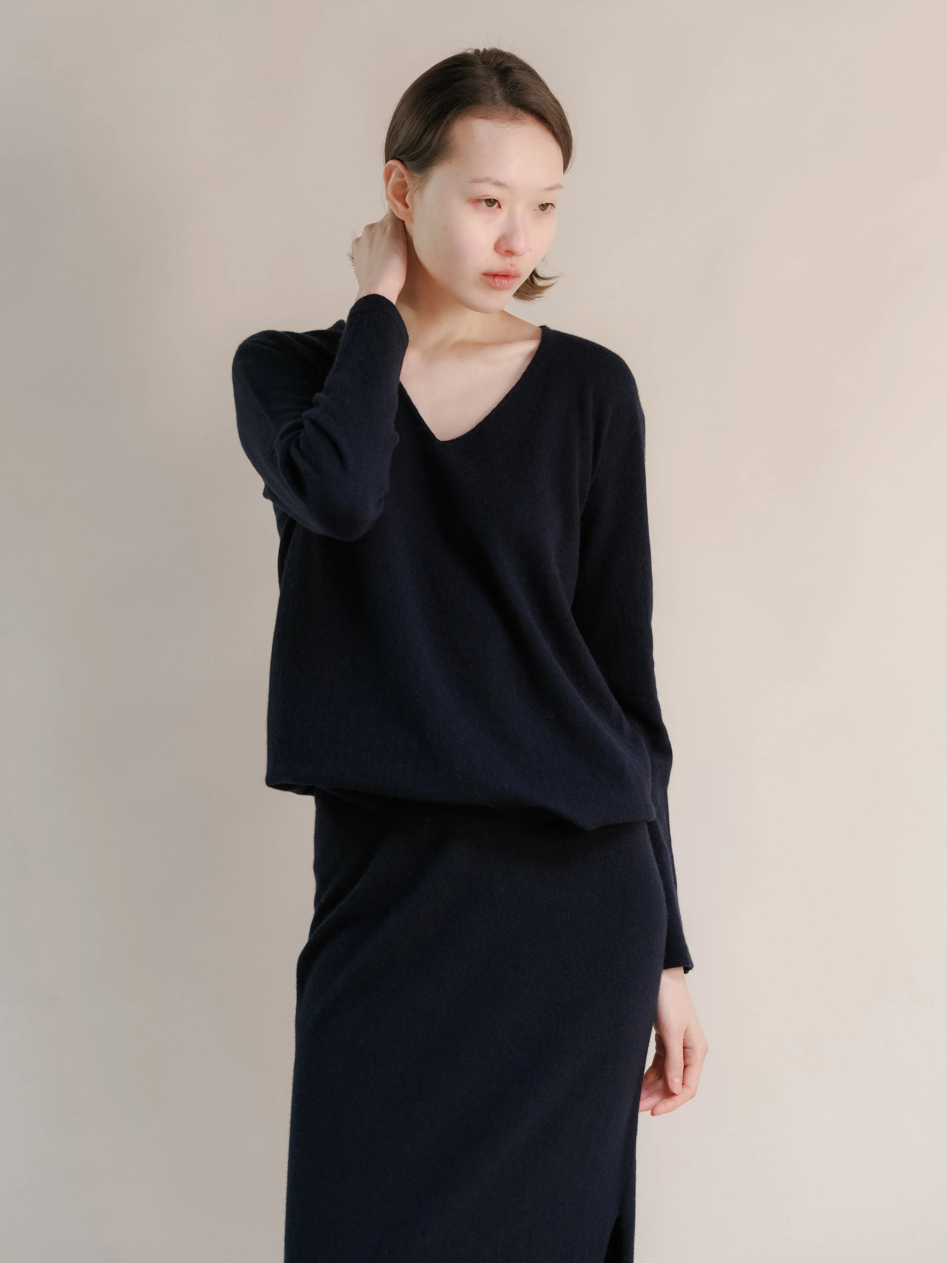 Maglione Cashmere Mix Maxi V-Neck - Nibe Clothing