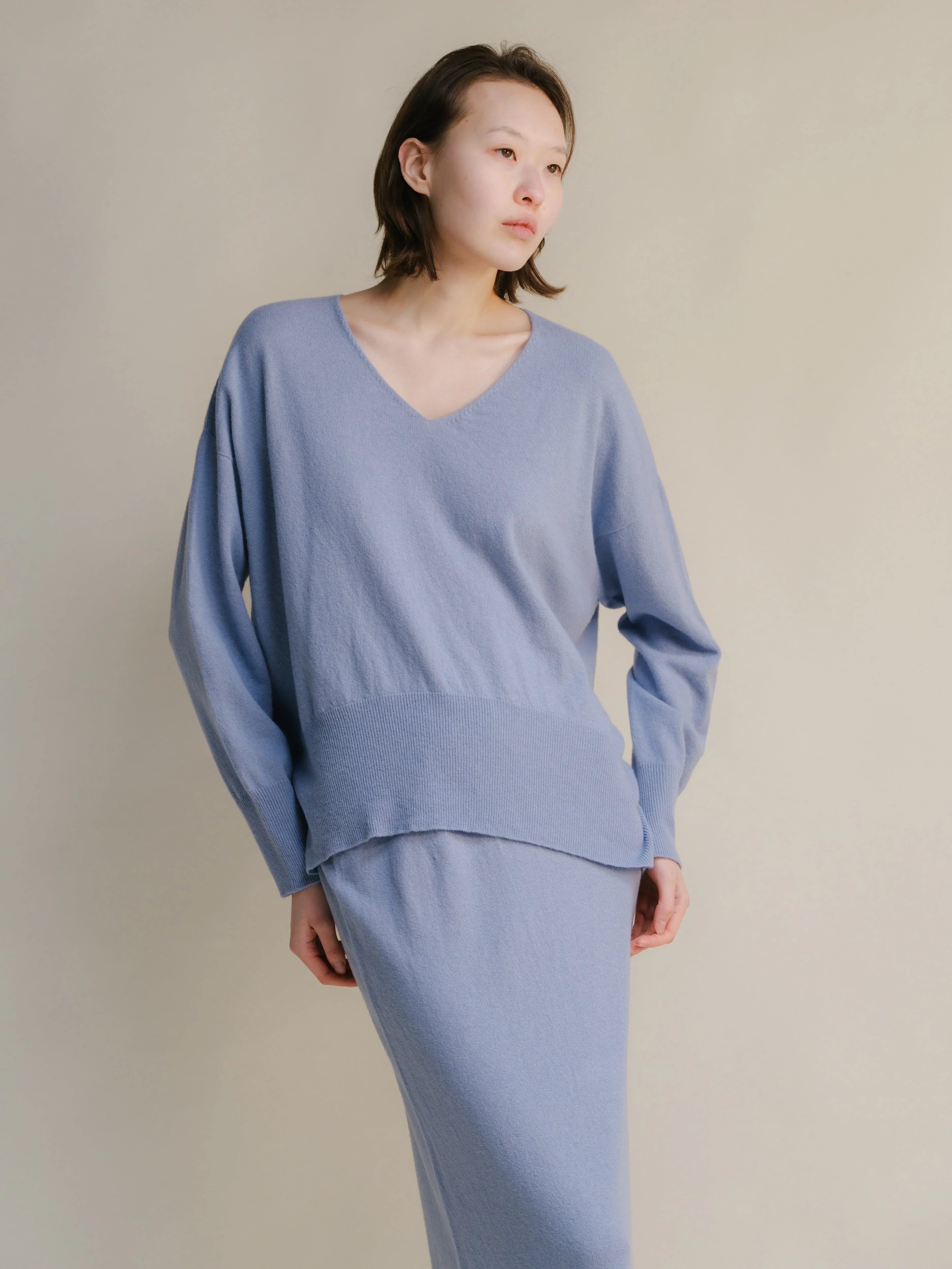 Maglione Cashmere Mix Maxi V-Neck - Nibe Clothing