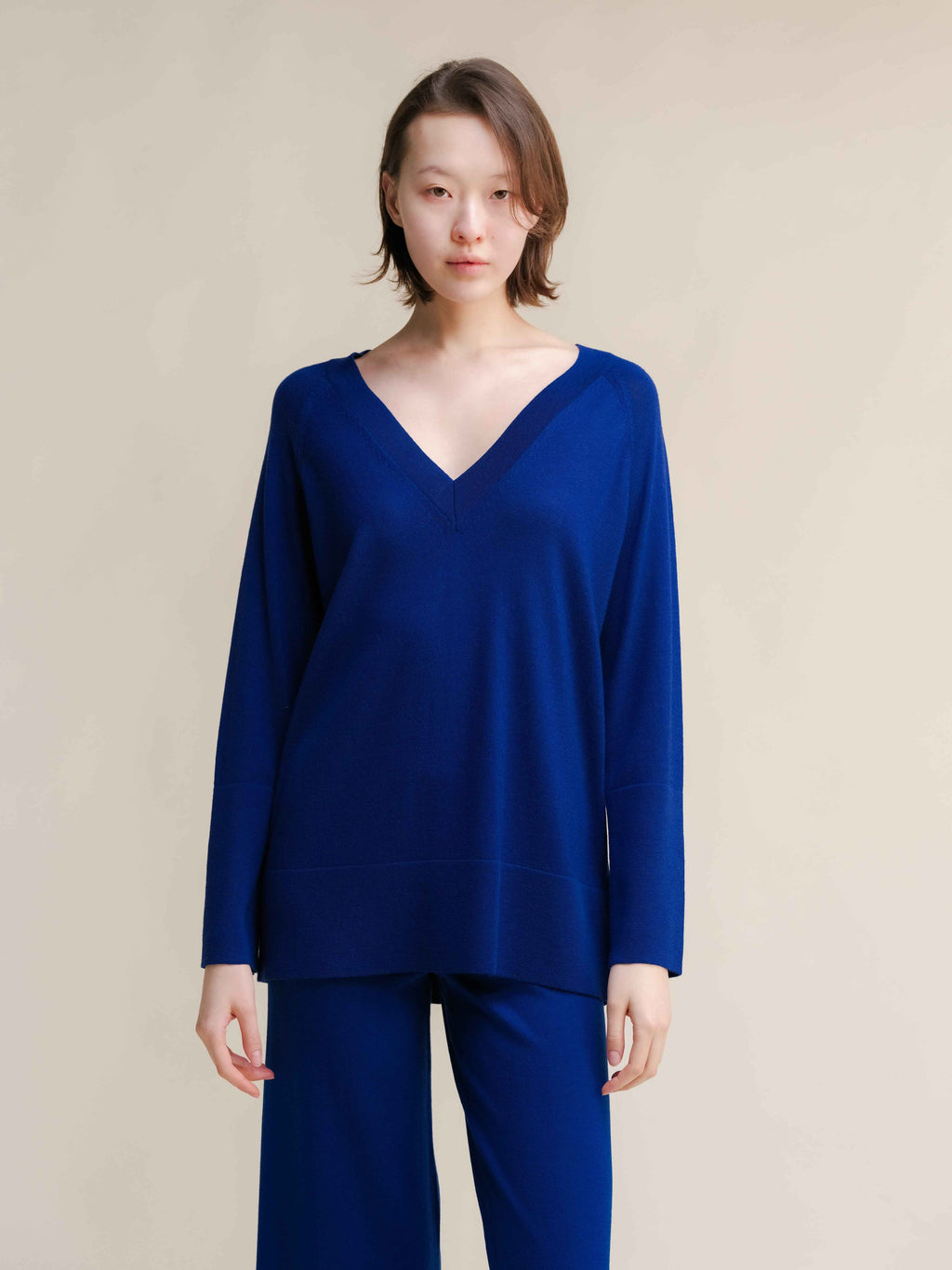 Extra Fine Merino V Neck Maxi Sweater