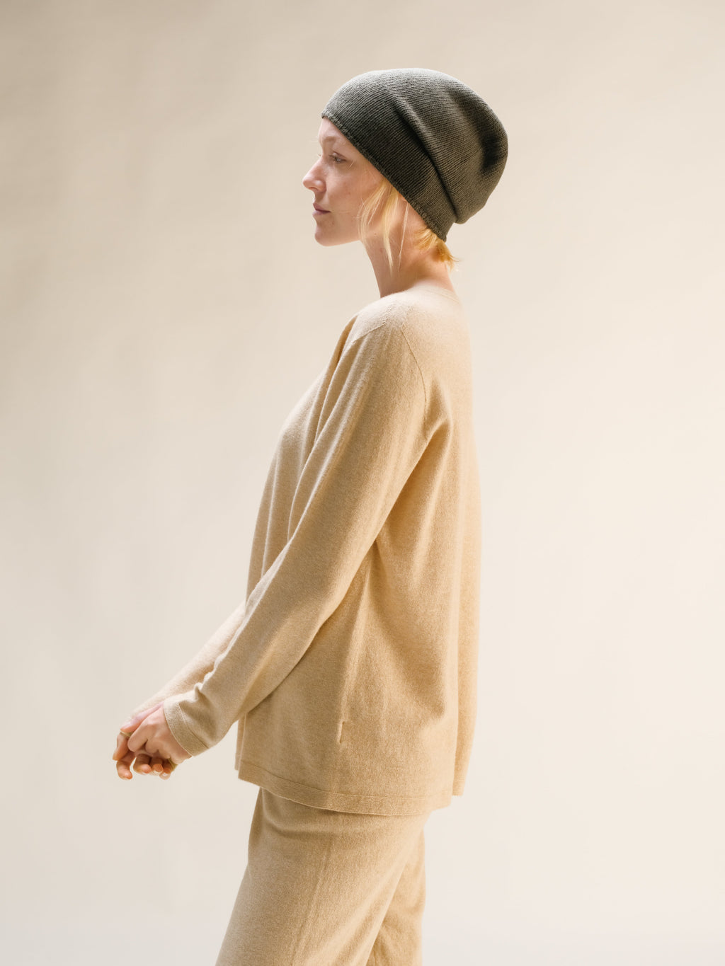 Cashmere Mix Crewneck with Curl Detail(3D-Knit)
