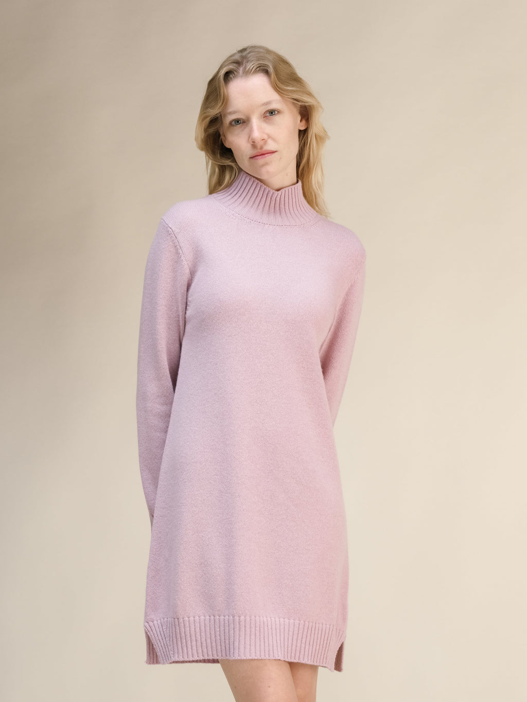 Abito midi a collo alto in misto cashmere