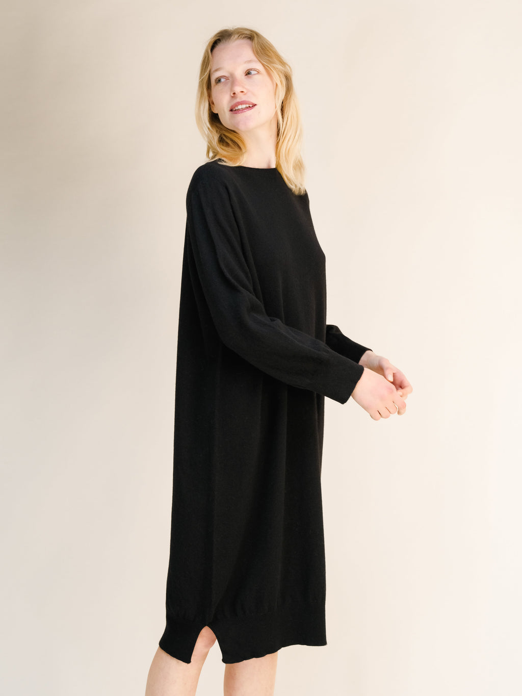 Abito midi in misto cashmere (3D-Knit)