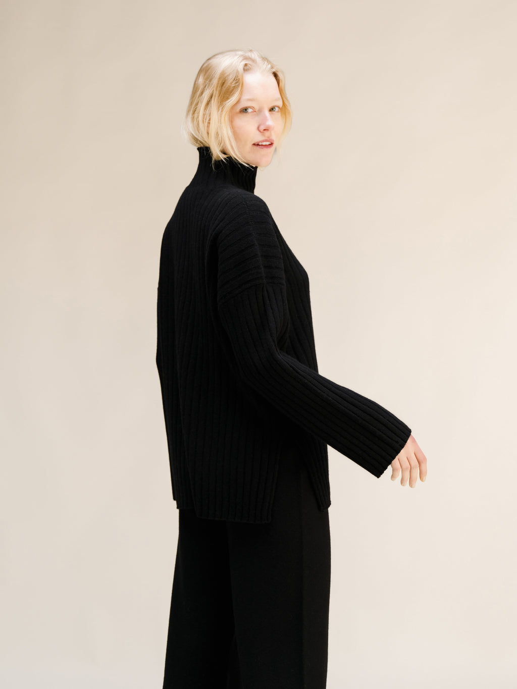 Cashmere Mix Ribbed High Neck with Lateral Slits