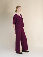 T-shirt in misto cashmere con scollo a V (3D-Knit)