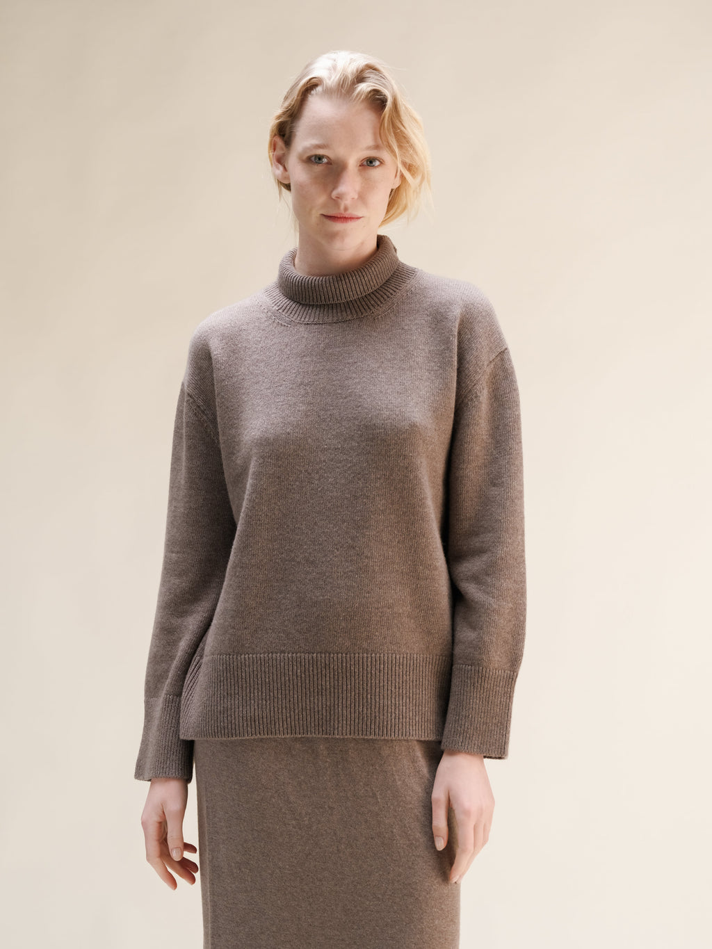 Maglione dolcevita lungo in misto cashmere