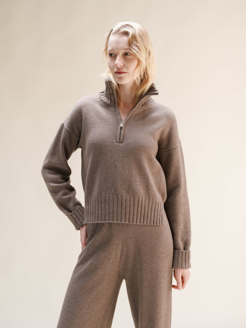 Maglia dolcevita con zip in misto cashmere