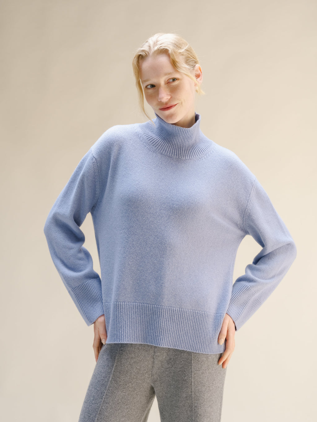 Maglione dolcevita lungo in misto cashmere