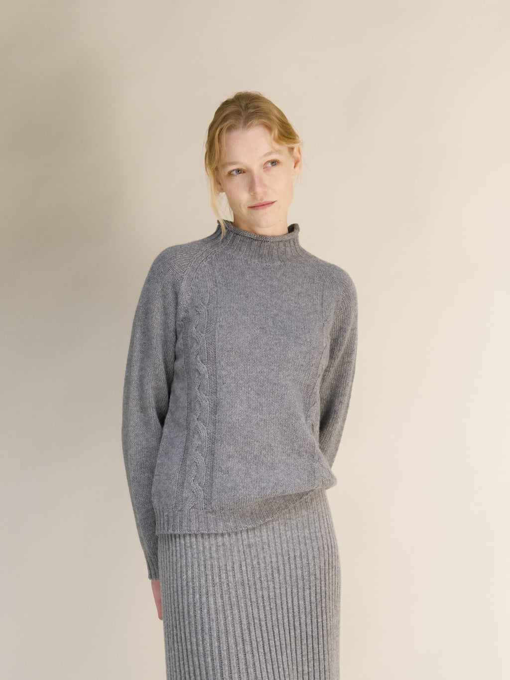“Ricciolo” cable-knit sweater in cashmere blend (3D-Knit)