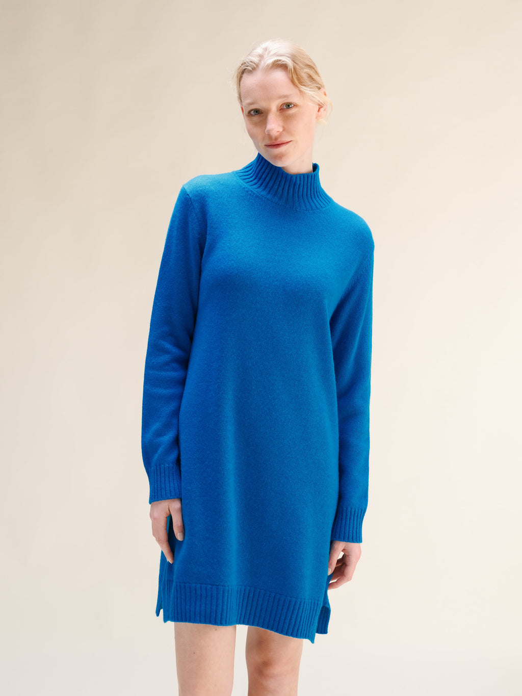 Abito midi a collo alto in misto cashmere