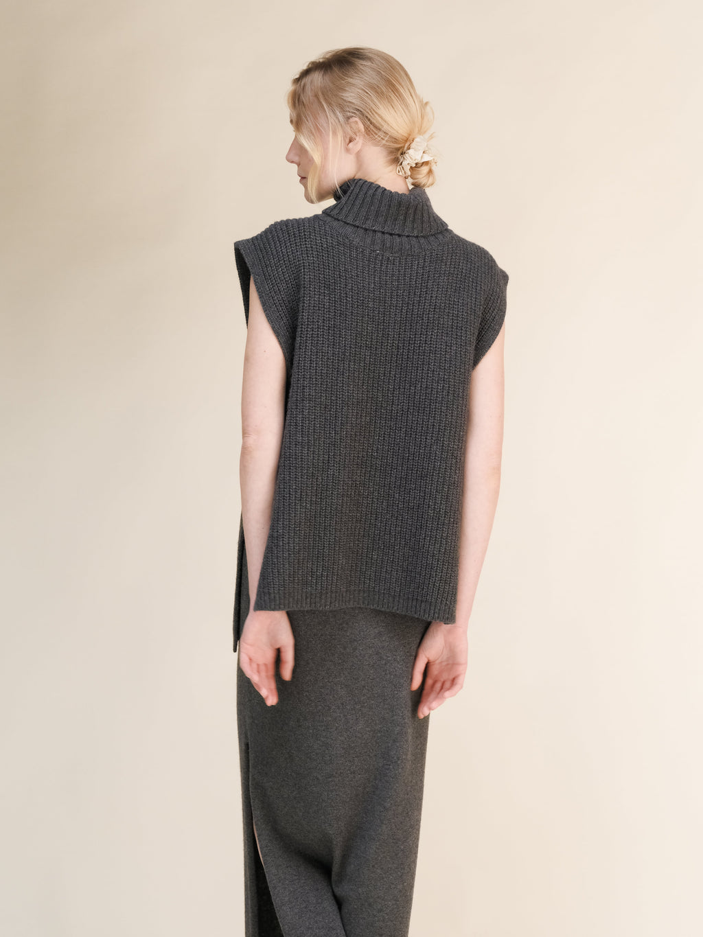 Cashmere Mix Sleeveless Turtle Neck Tunic