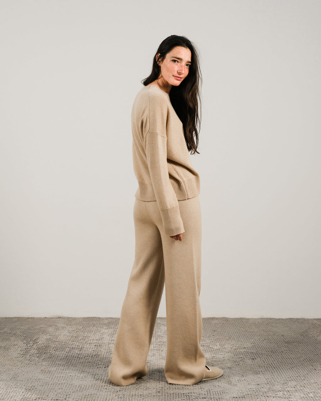 Maglia girocollo in misto cashmere