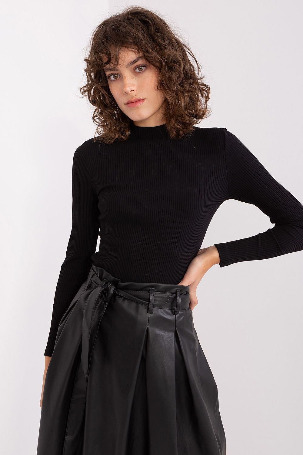 Maglioncino a coste - Nibe Clothing