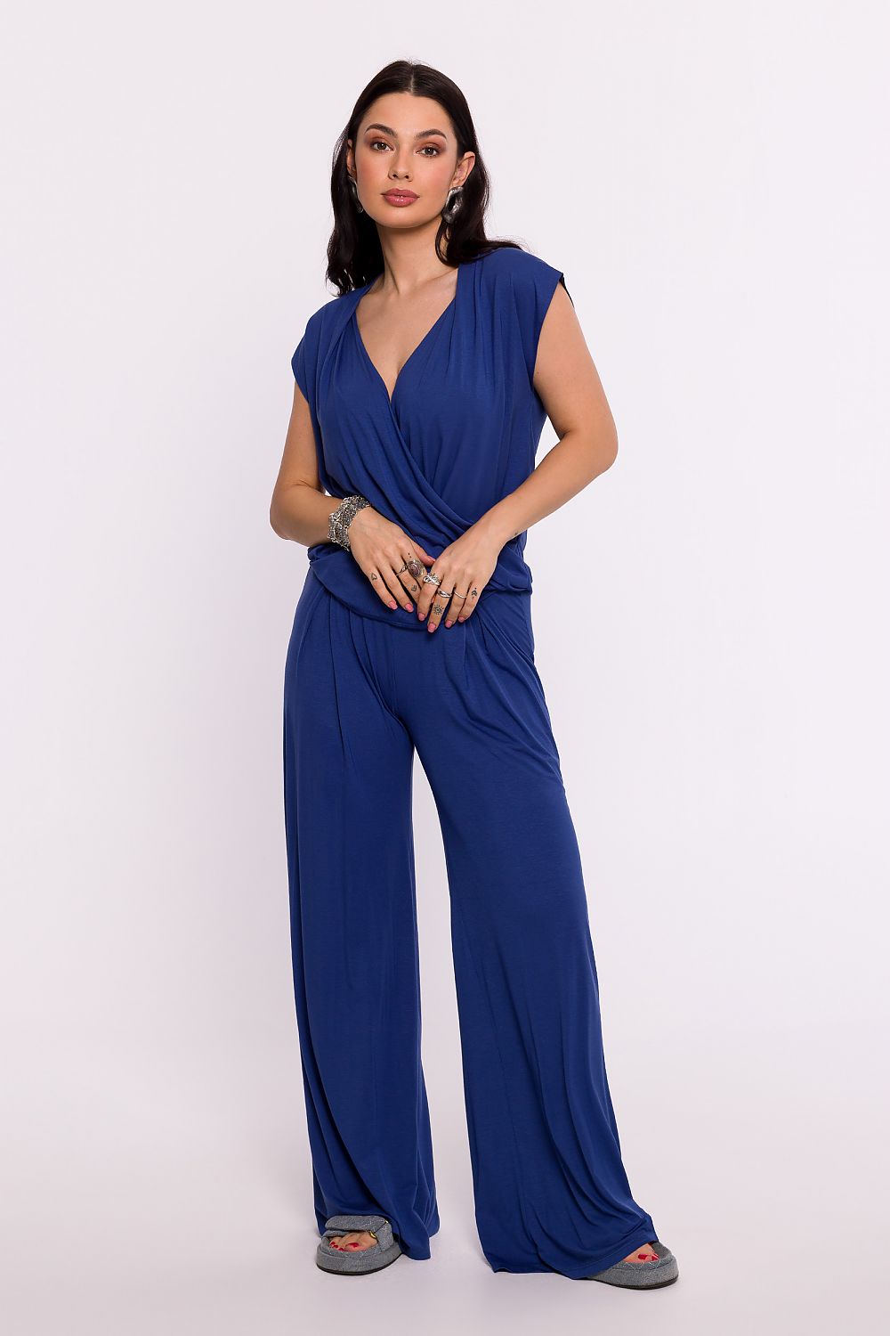 Blusa con scollo a V - Nibe Clothing