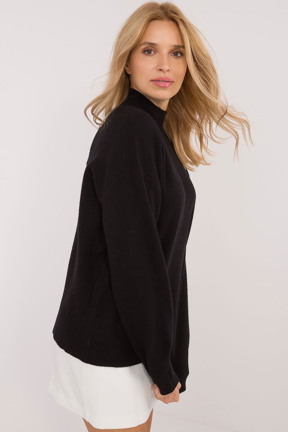 Maglione a collo alto - Nibe Clothing