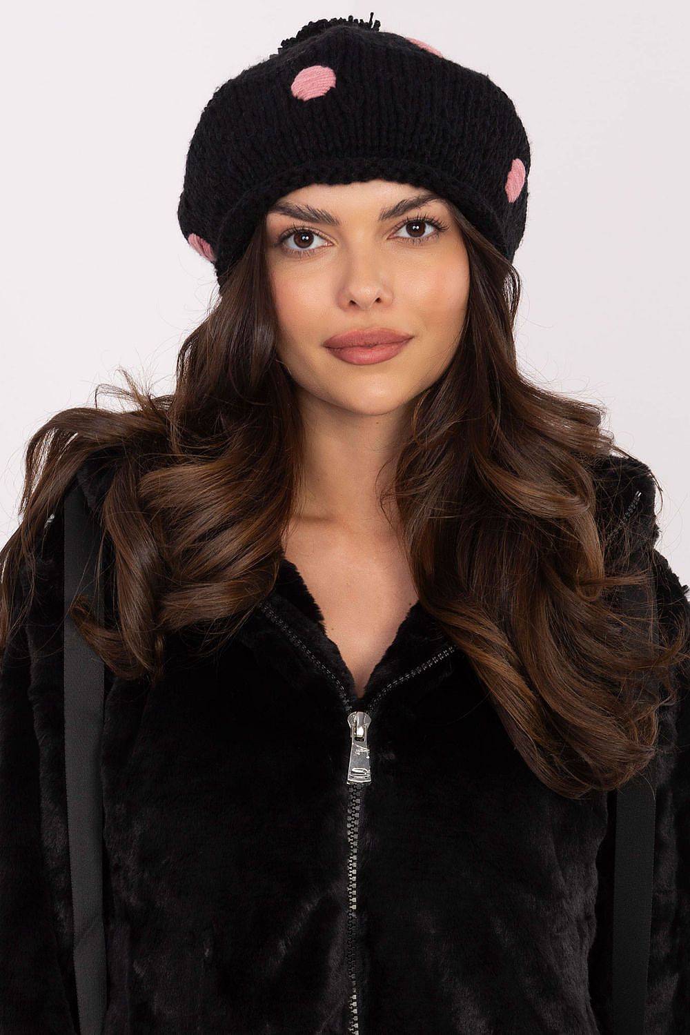 Berretto con pom-pom - Nibe Clothing