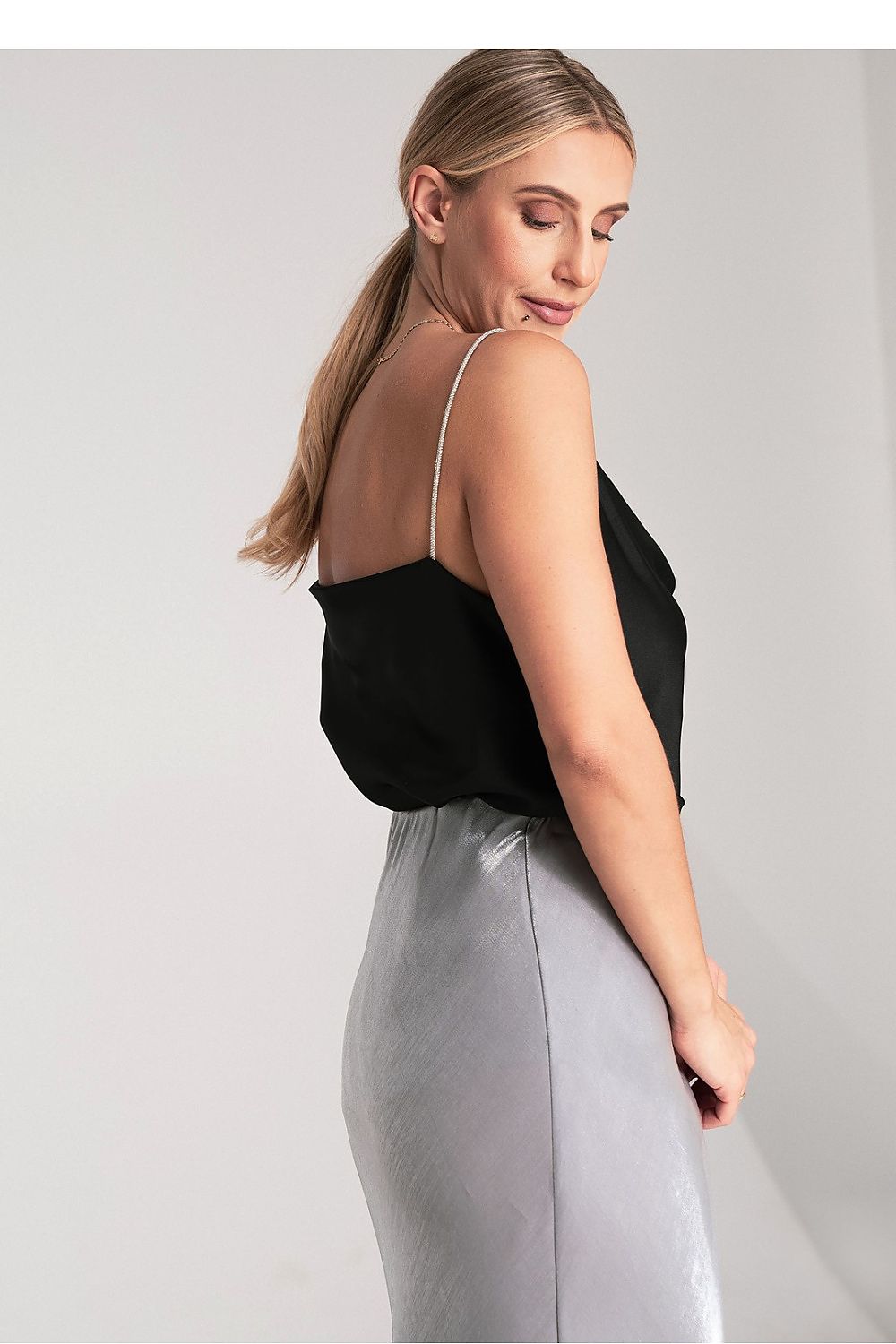 Top - Nibe Clothing