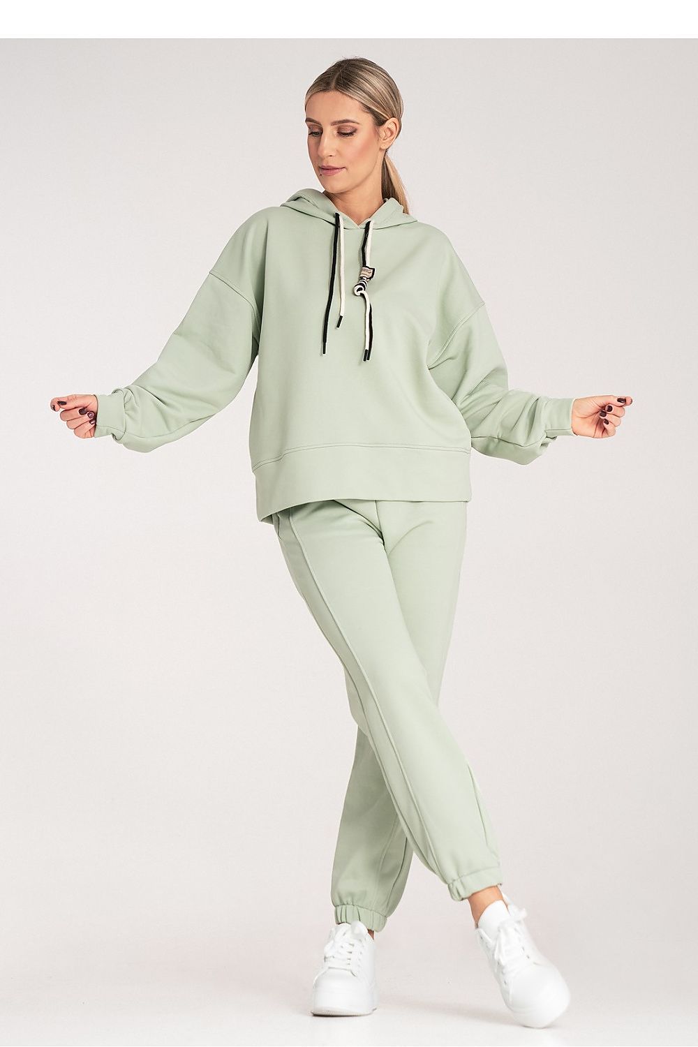 Set Felpa e Pantaloni - Nibe Clothing